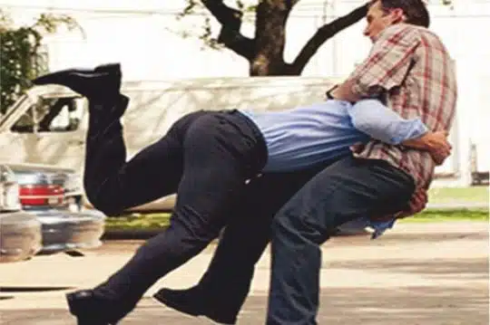 Men self defence move